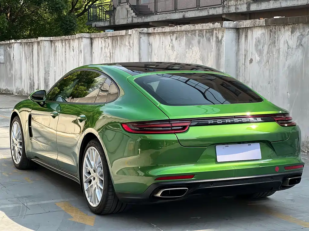 Porsche Panamera 2019 — фото 4
