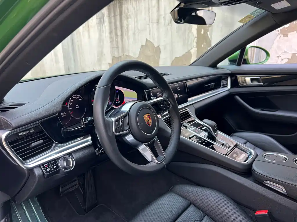 Porsche Panamera 2019 — фото 9