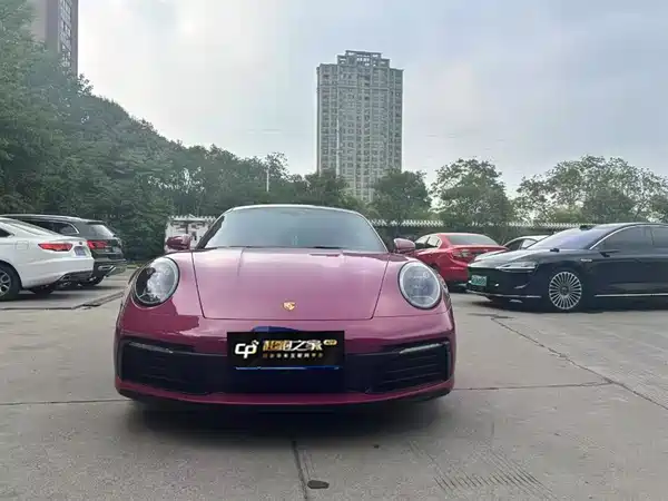 Porsche 911 2024