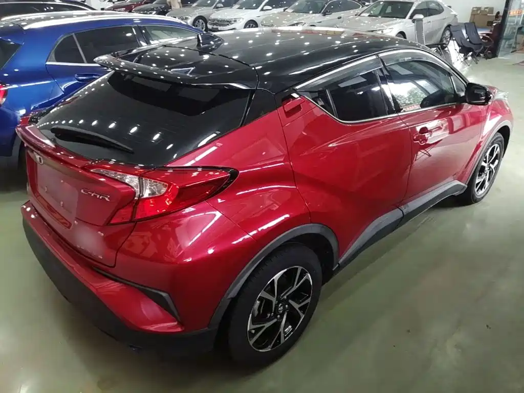 Toyota C-HR 2020 — фото 7