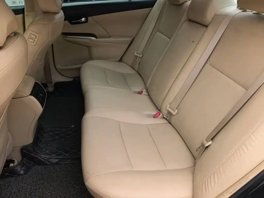 Toyota Camry 2016 — фото 17