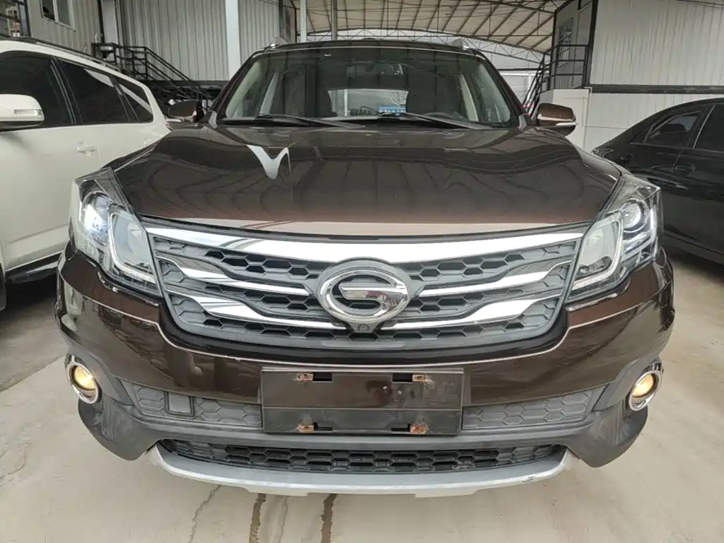 GAC Trumpchi GS5 Super 2016 — фото 3