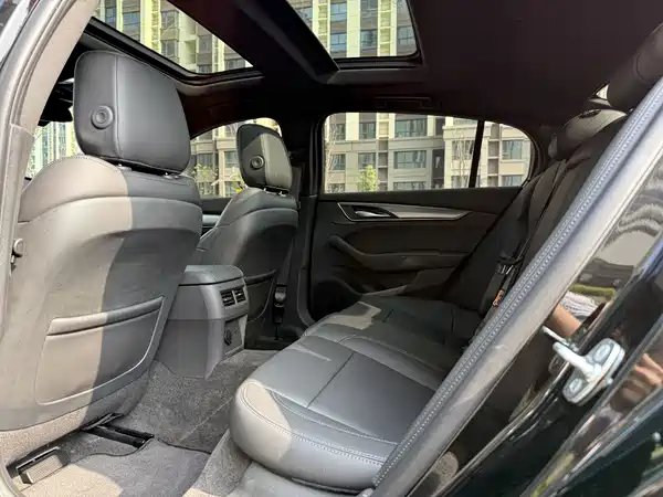 Cadillac CT5 2026