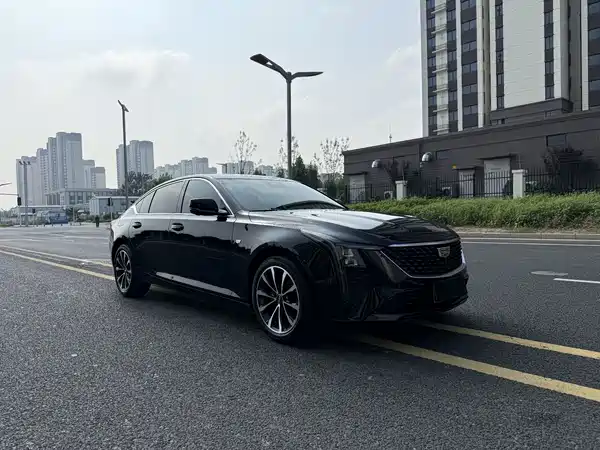 Cadillac CT5 2026