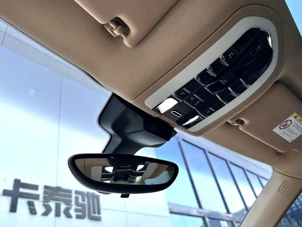 Porsche Macan 2014 — фото 14