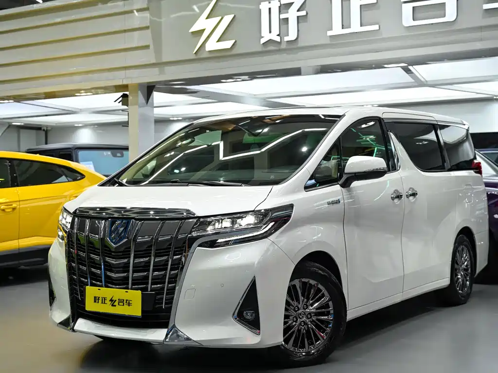 Toyota Alphard 2022 — фото 2