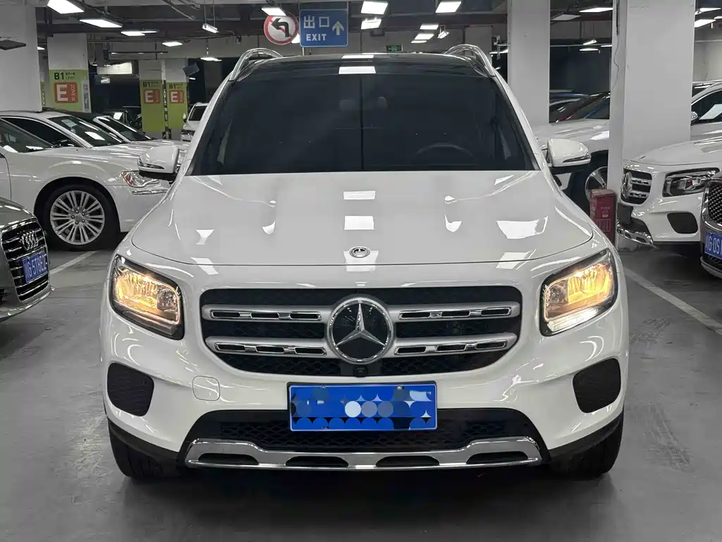 Mercedes-Benz GLB 2021