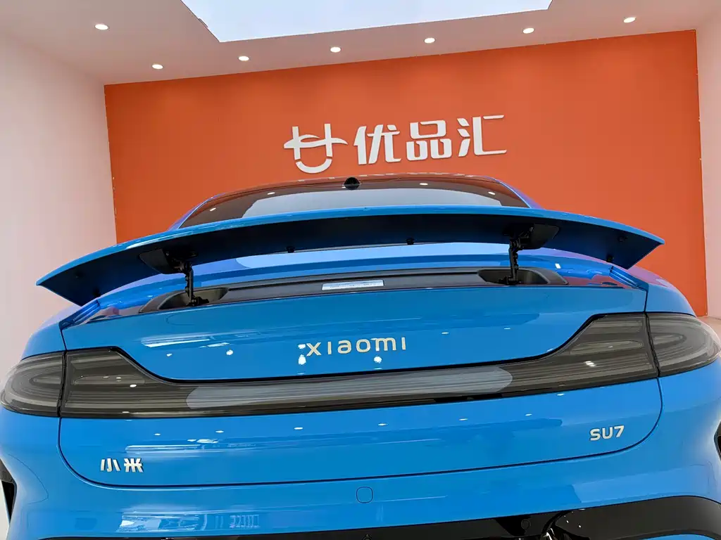 Xiaomi SU7 2026 — фото 11