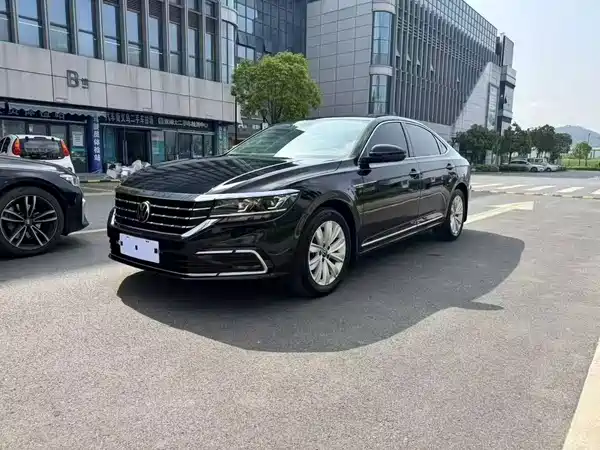 Volkswagen Passat 2021