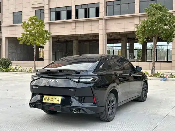 Dongfeng Yixuan 2023