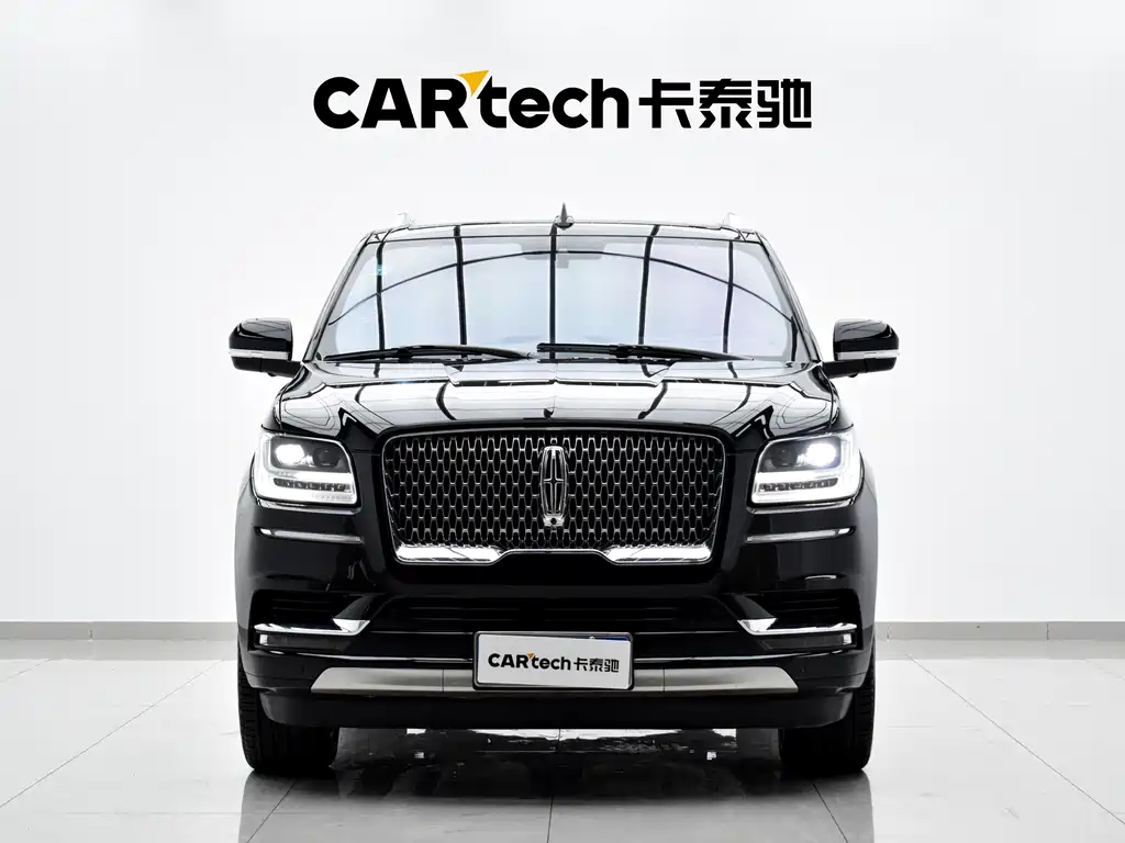 Lincoln Navigator 2019 — фото 2