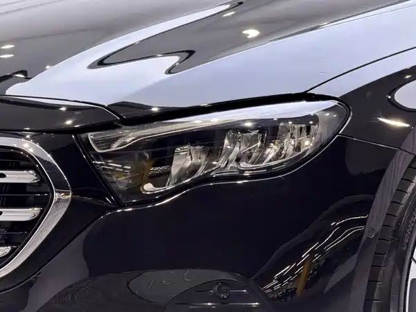 Mercedes-Benz E-Class 2024