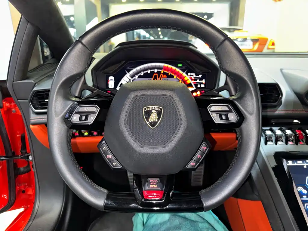 Lamborghini Huracan 2021 — фото 15