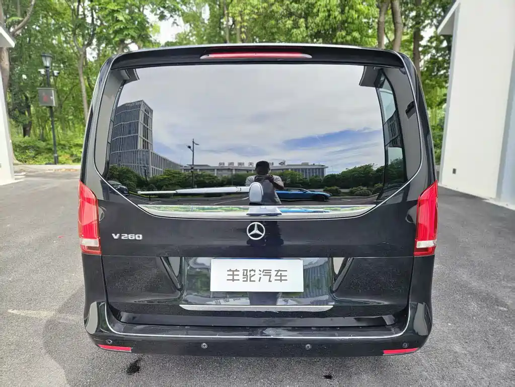 Mercedes-Benz V-Class 2020 — фото 6