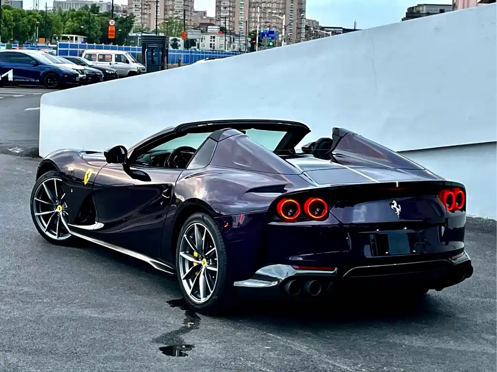 Ferrari 812 2021 — фото 7