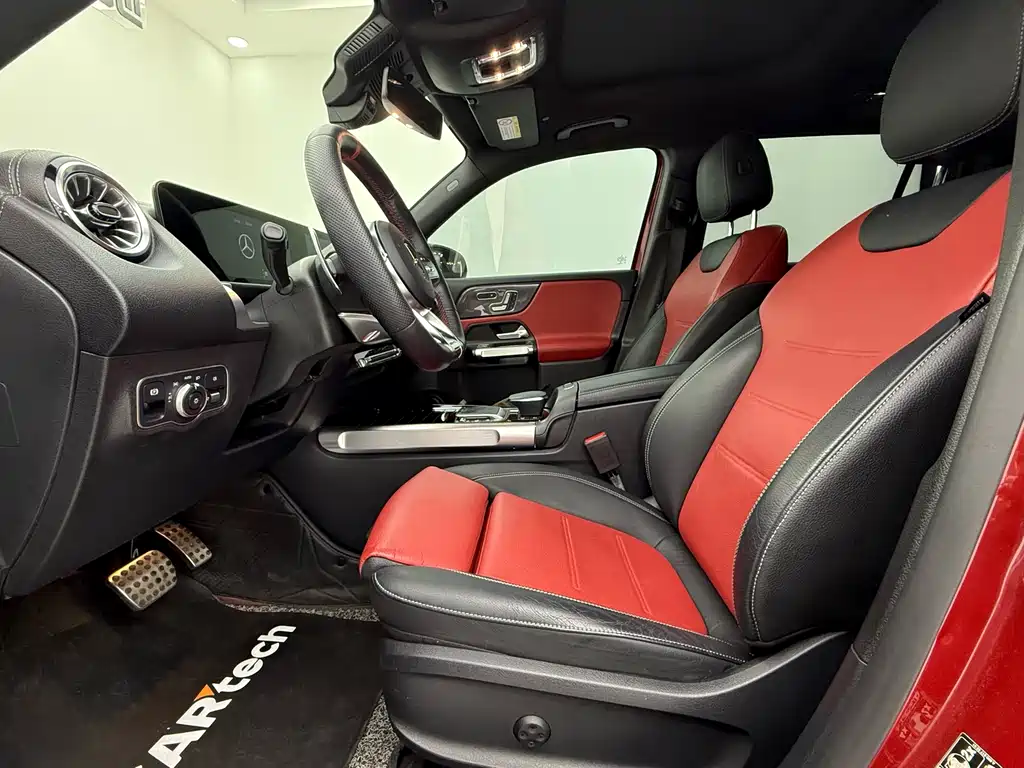 Mercedes-Benz GLB AMG 2023 — фото 9