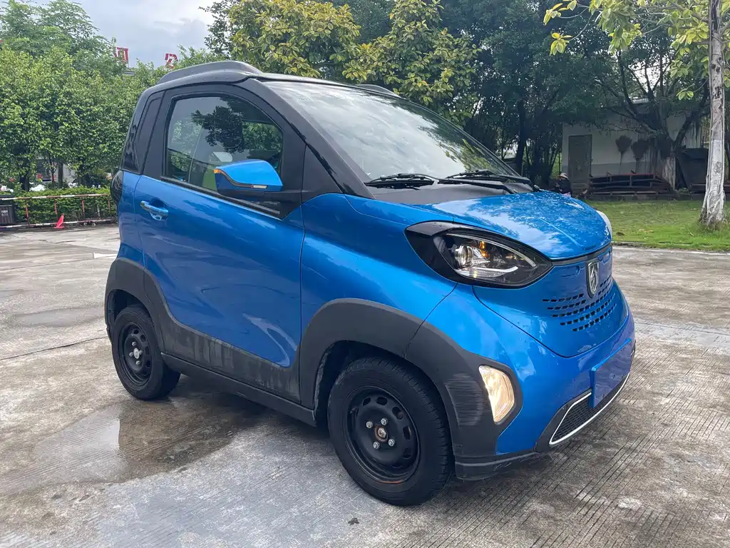 Baojun E100 2021