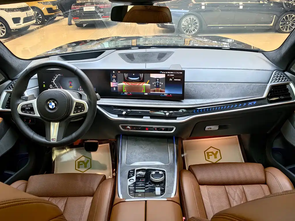 BMW X7 2023 — фото 10