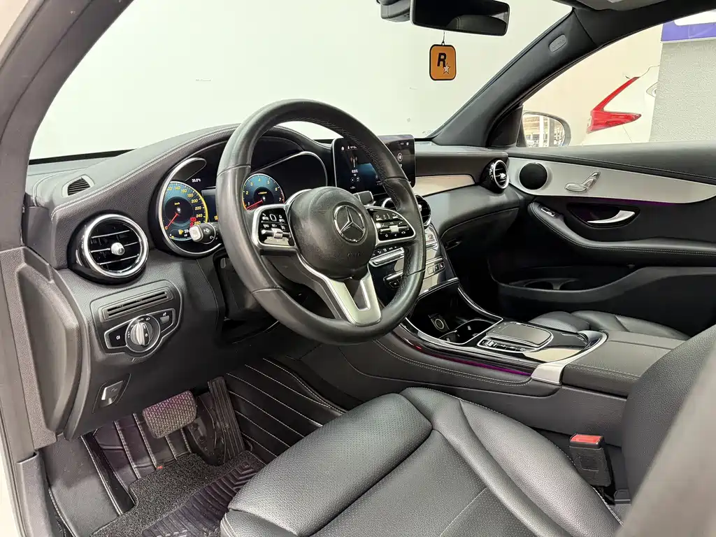 Mercedes-Benz GLC Coupe 2020 — фото 12