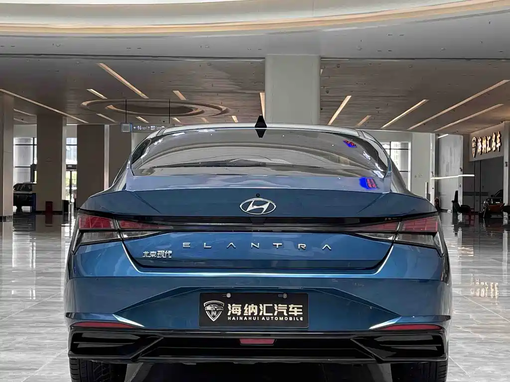Hyundai Elantra 2021 — фото 5