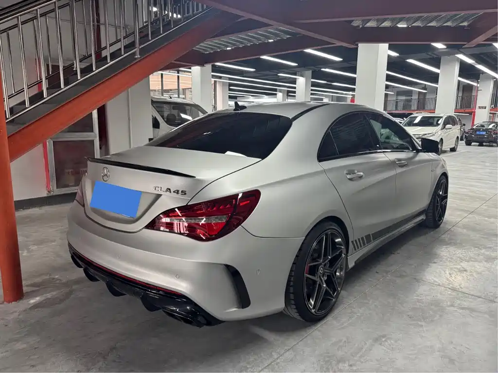 Mercedes-Benz CLA AMG 2017 — фото 13