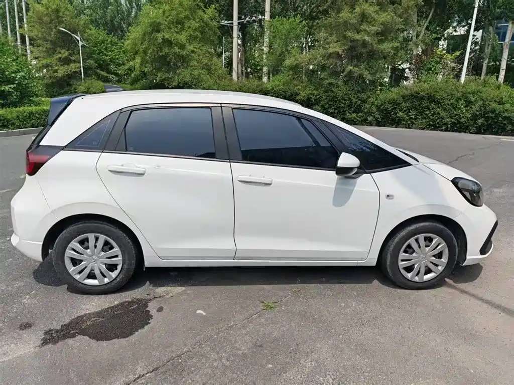 Honda Fit 2023 — фото 4