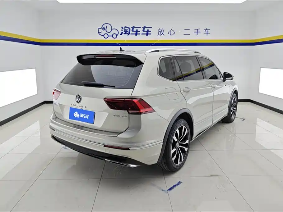 Volkswagen Tiguan L 2021