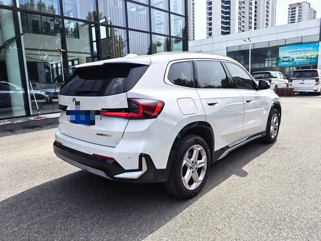 BMW X1 2023 — фото 5