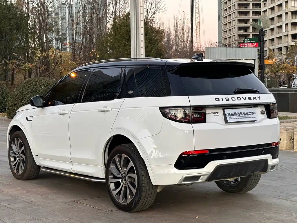 Land Rover Discovery Sport 2022 — фото 13