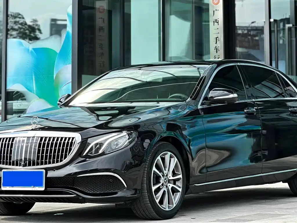Mercedes-Benz E-Class 2019 — фото 3