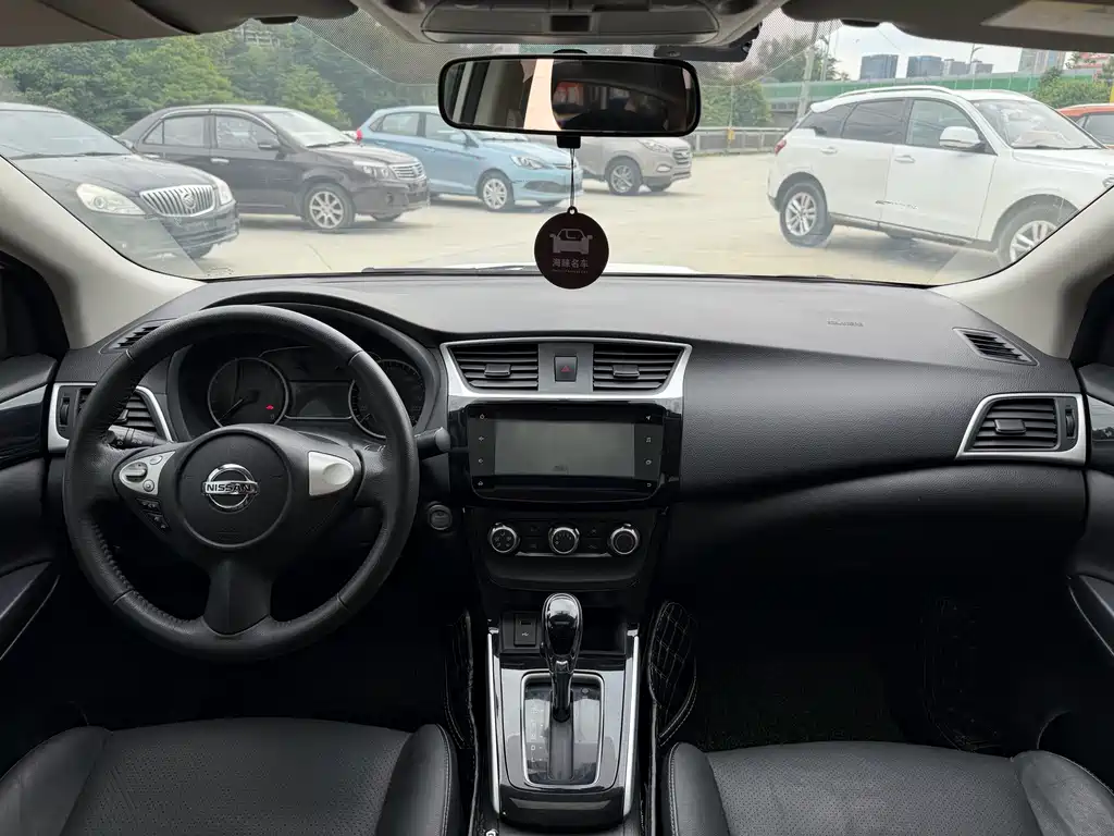 Nissan Sylphy 2019 — фото 10