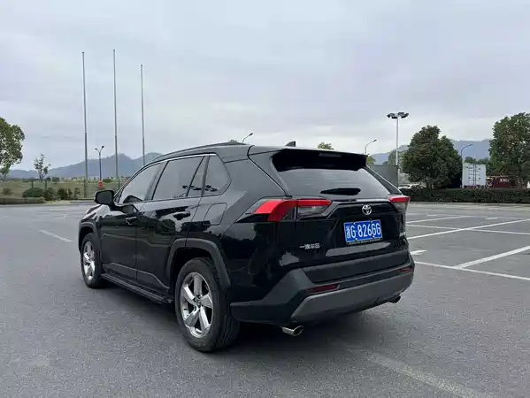 Toyota RAV4 2022