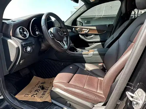 Mercedes-Benz GLC 2022