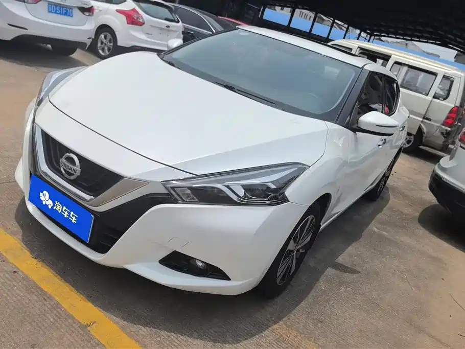 Nissan Bluebird 2018 — фото 1