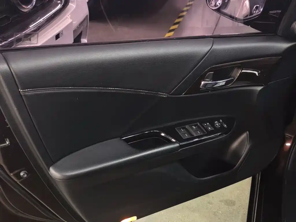 Honda Accord 2016 — фото 16