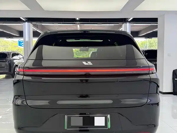 Li Auto L6 2024