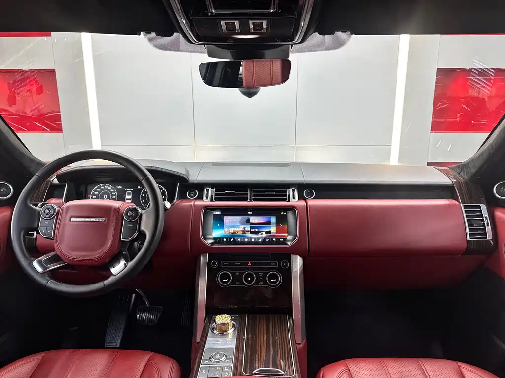 Land Rover Range Rover 2018 — фото 12