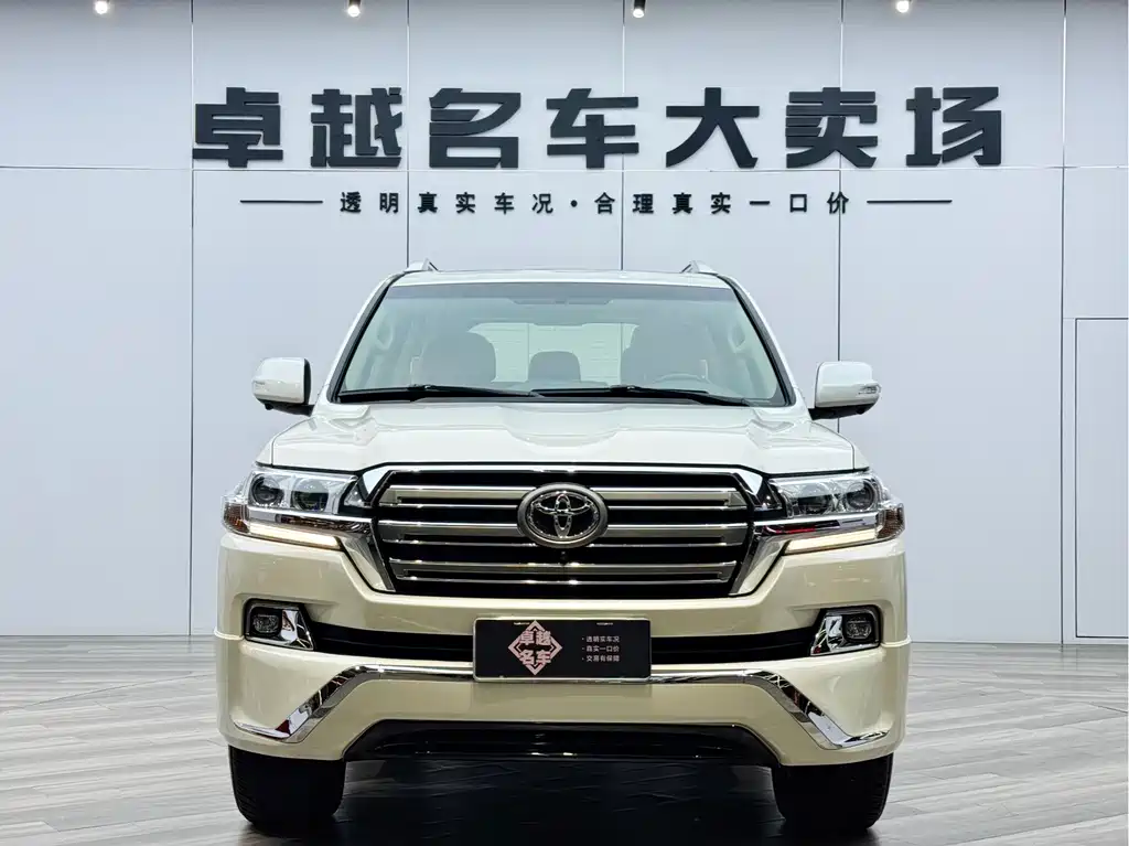 Toyota Land Cruiser 2020 — фото 2