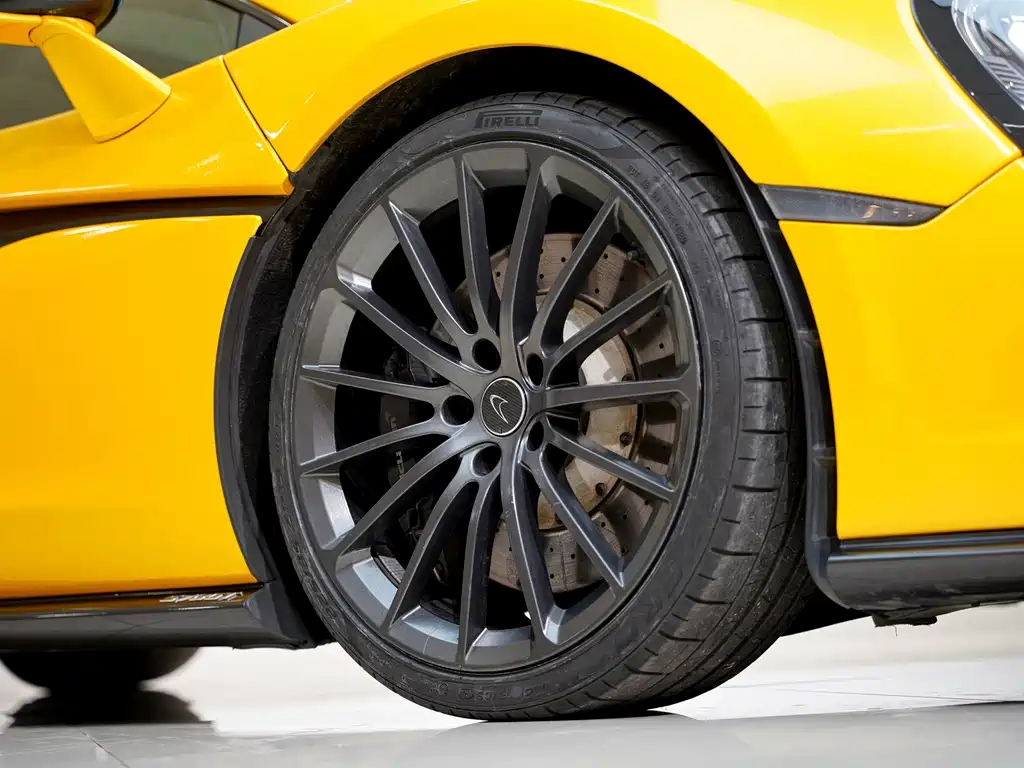 McLaren 570 2018 — фото 10