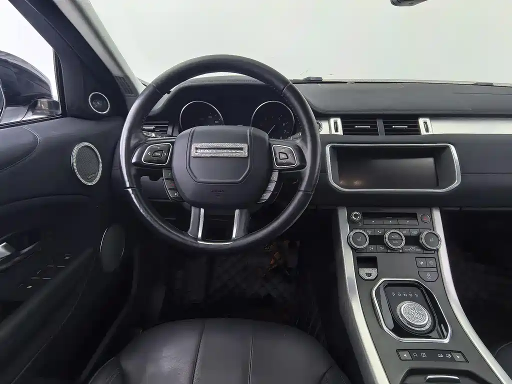 Land Rover Evoque 2018 — фото 13