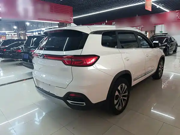 Chery Tiggo 8 2018