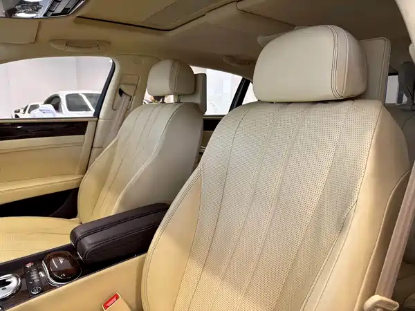 Bentley Flying Spur 2016