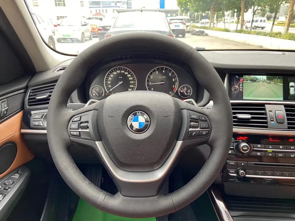 BMW X3 2015 — фото 12