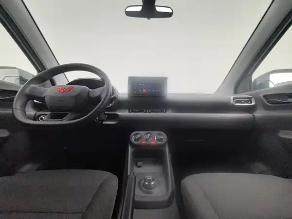 Wuling Hongguang New Energy 2025