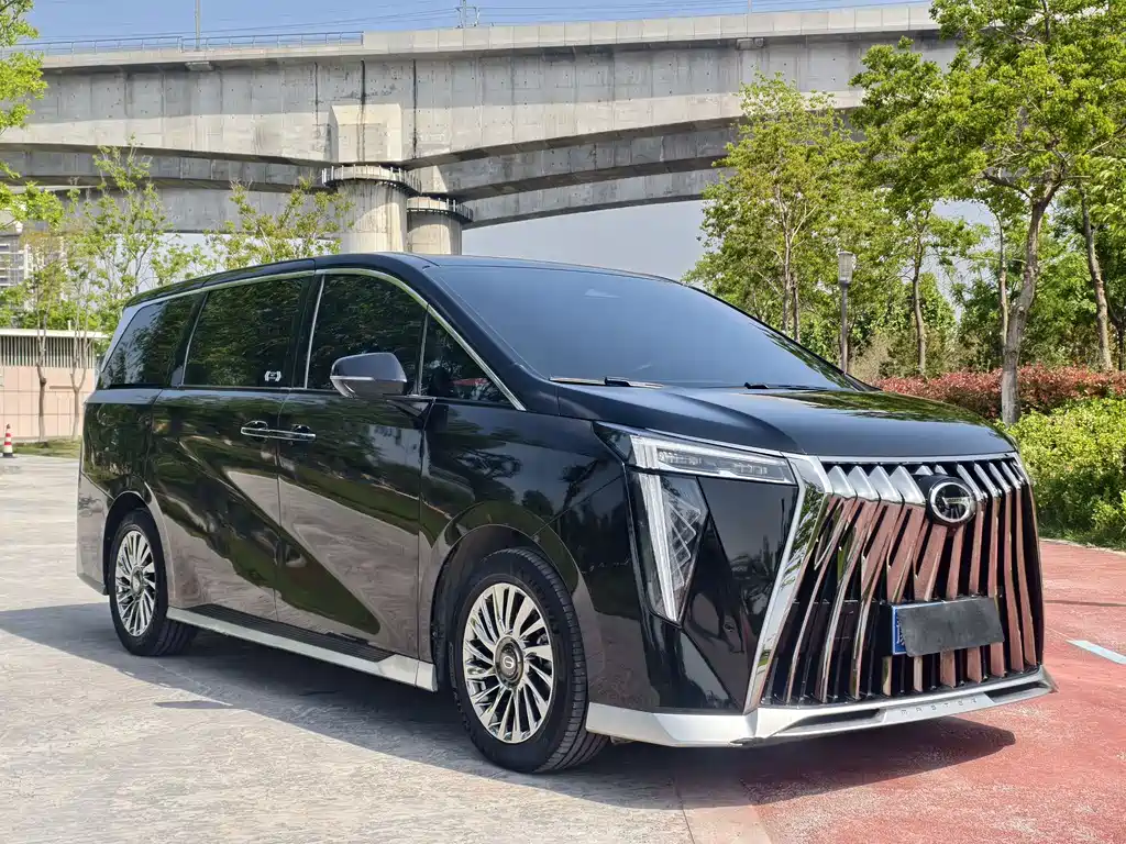 GAC Motor Trumpchi M8 2025 — фото 3