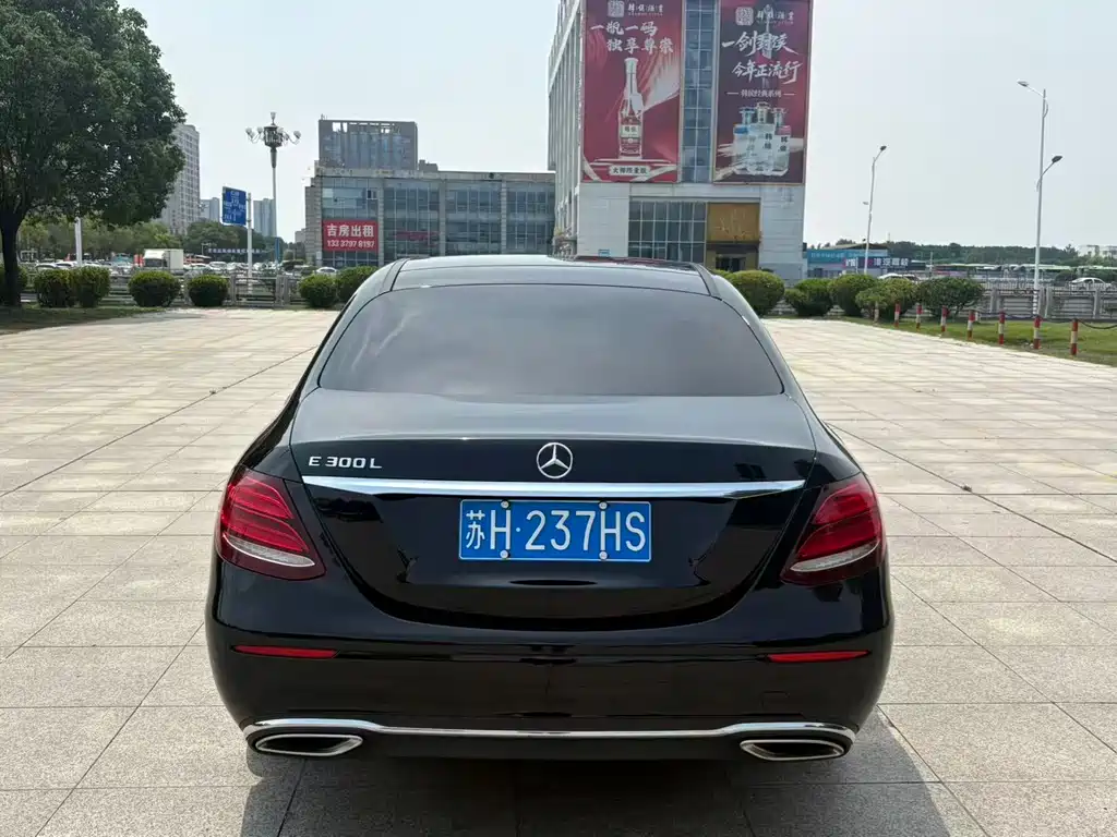 Mercedes-Benz E-Class 2019 — фото 8