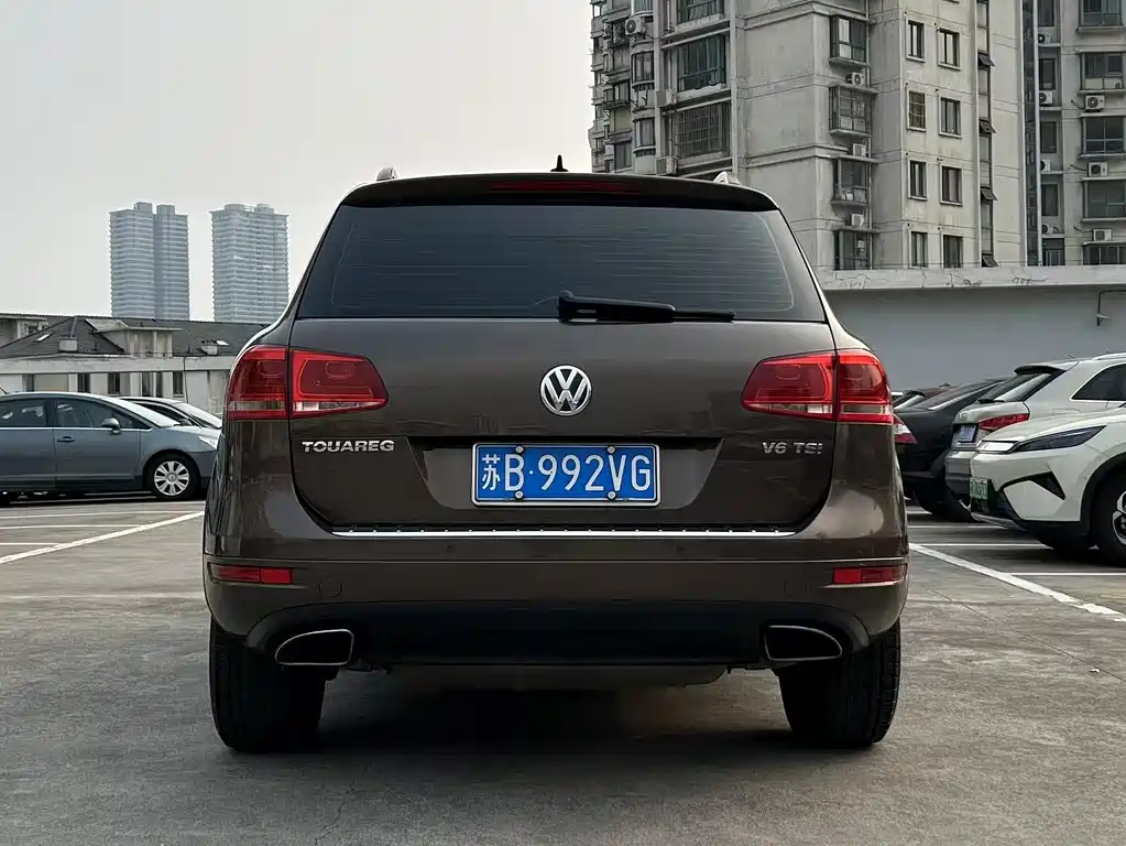 Volkswagen Touareg 2015 — фото 9