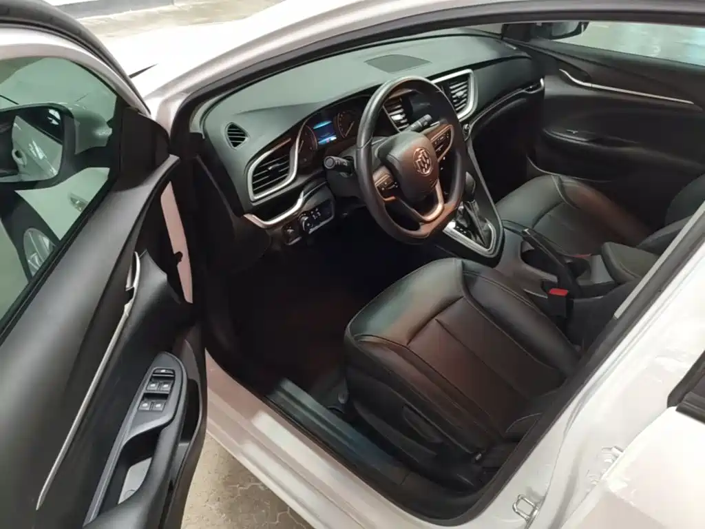 Buick Excelle GT 2022 — фото 16