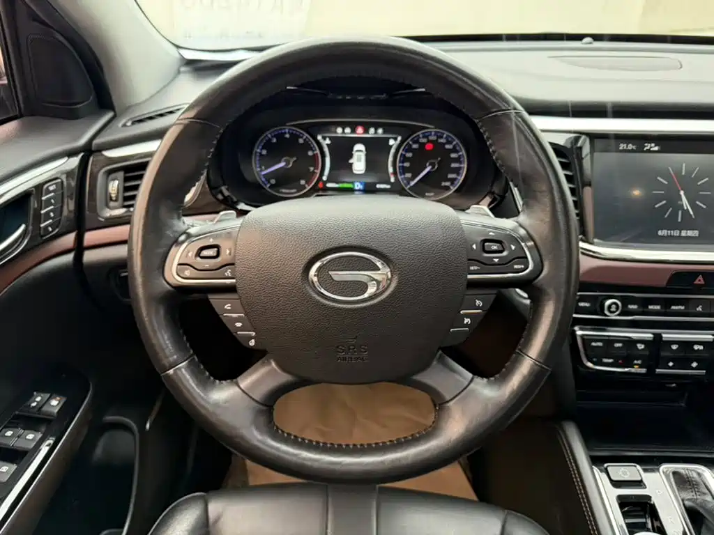 GAC Motor Trumpchi GS8 2019 — фото 3