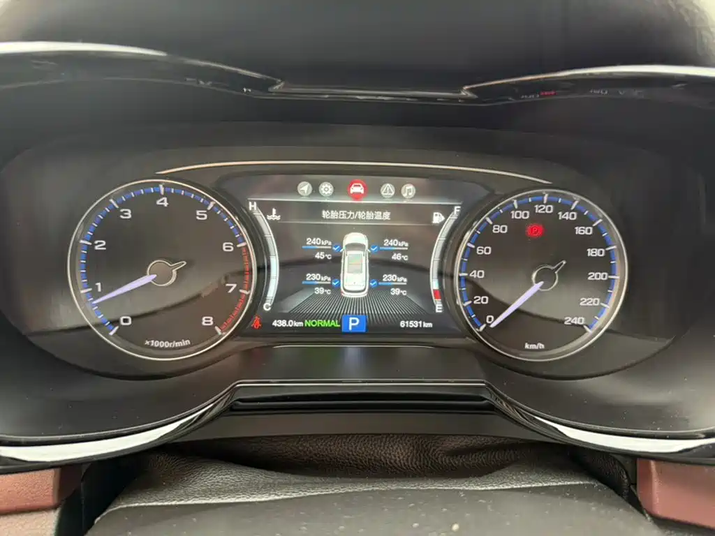GAC Motor Trumpchi GS8 2019 — фото 4